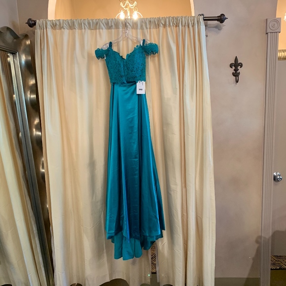 Sherri Hill Dresses & Skirts - Sherri Hill Sherri Hill Dresses & Skirts - Sherri Hill